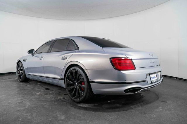 Used 2022 Bentley Flying Spur W12 image 6