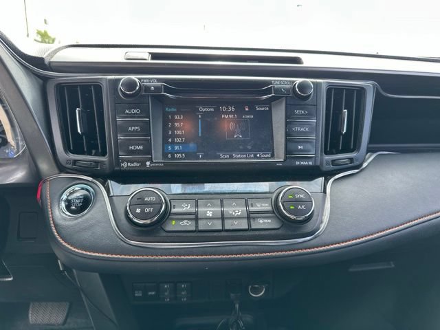 Used 2016 Toyota RAV4 SE FWD image 10