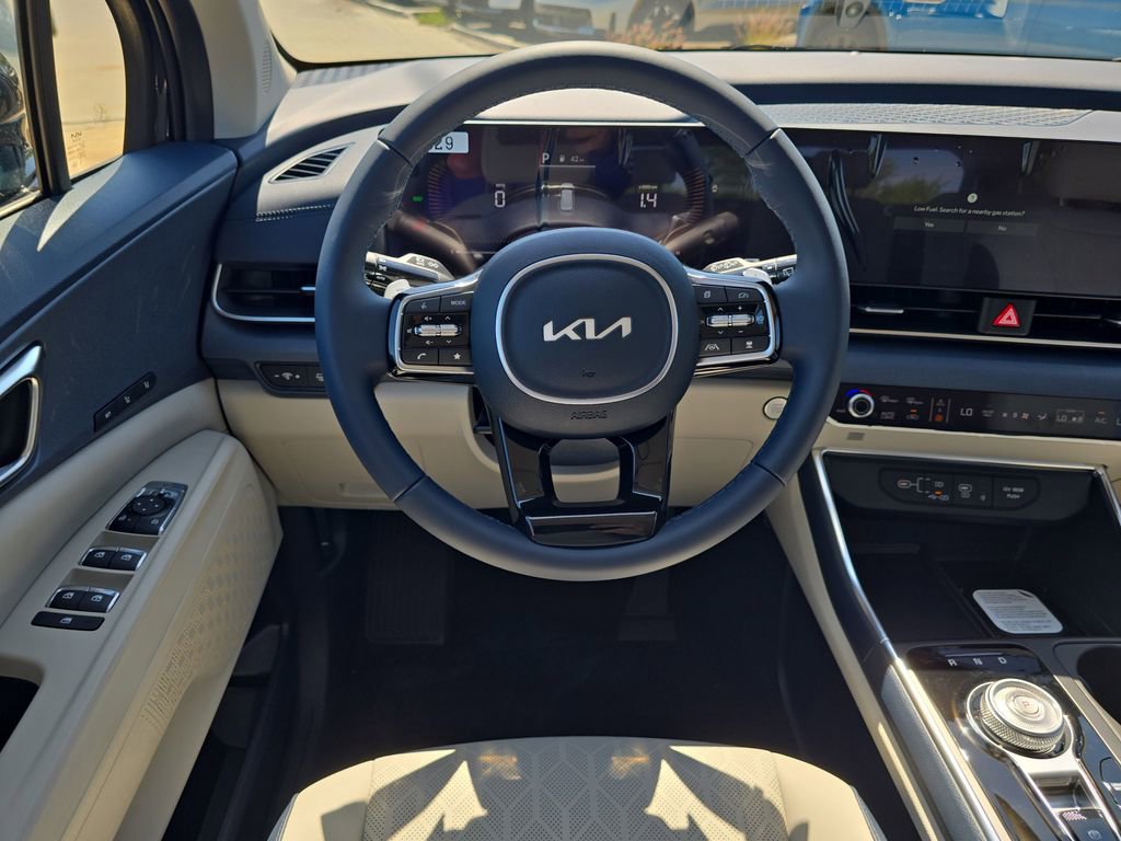 New 2026 Kia Carnival EX FWD image 14