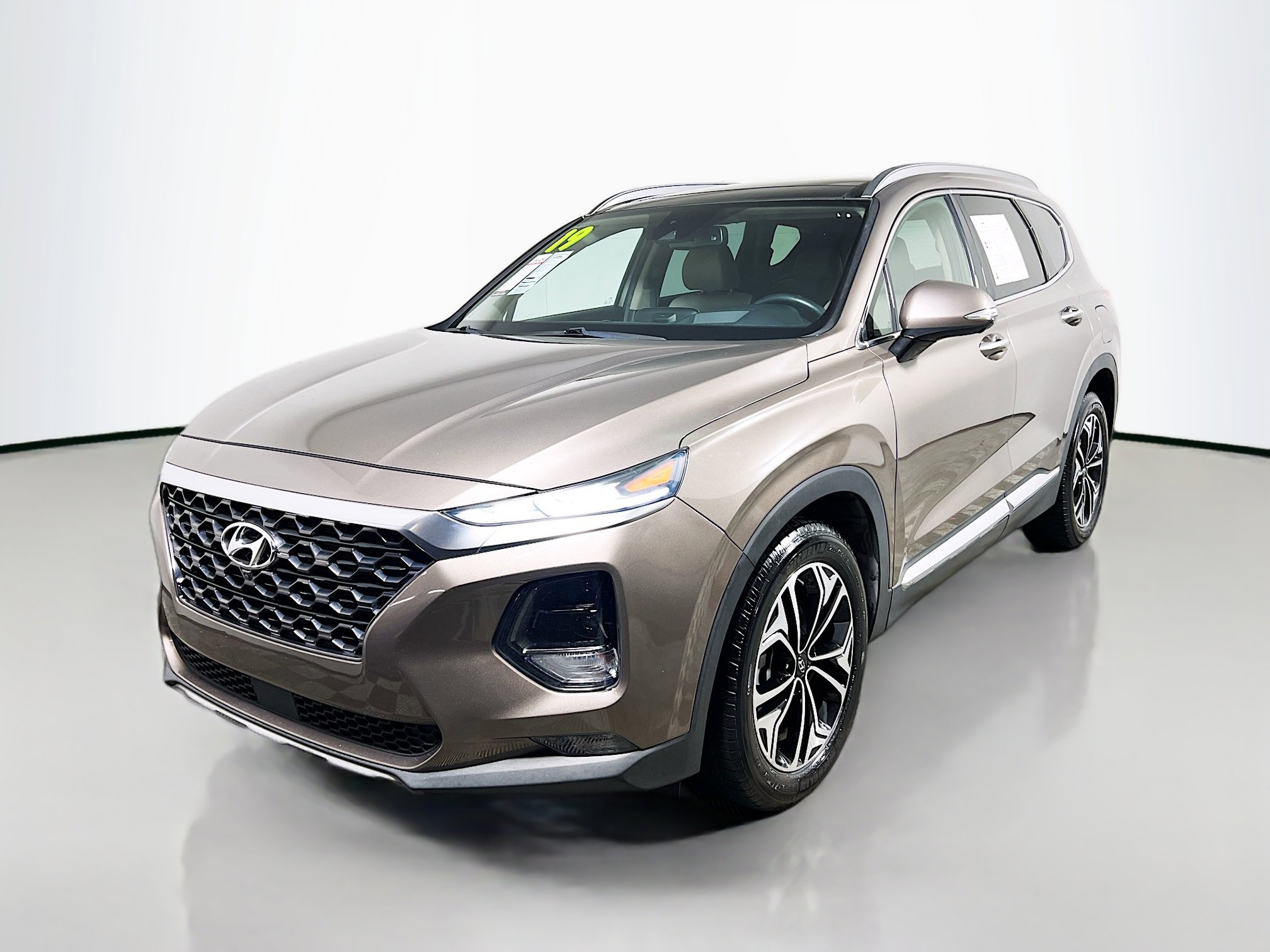 Used 2019 Hyundai Santa Fe FWD image 10