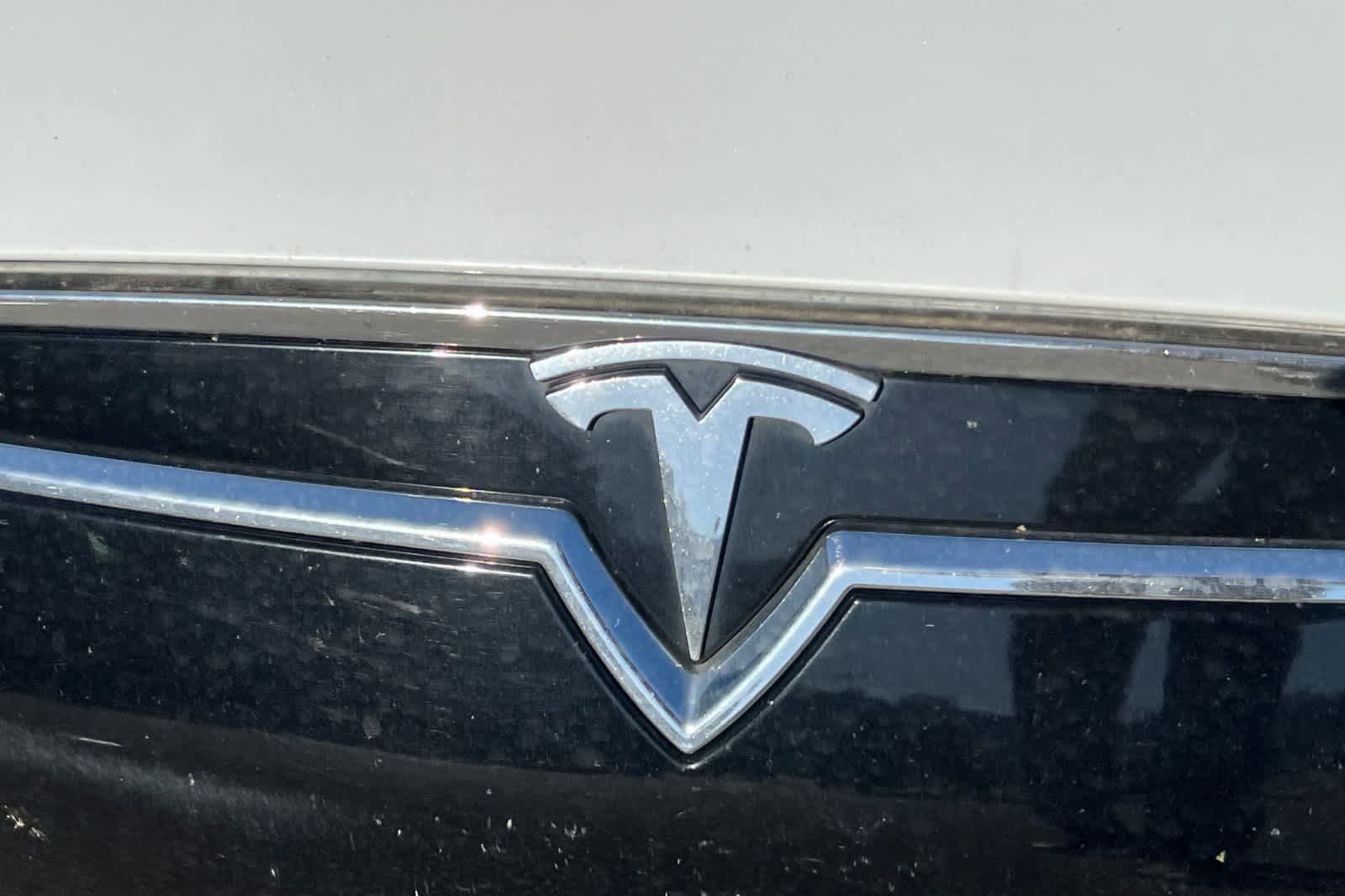 Used 2016 Tesla Model S 70 RWD image 13