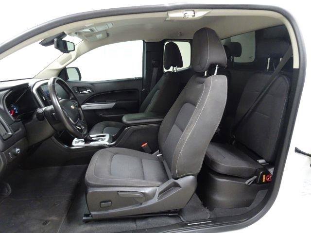 Used 2022 Chevrolet Colorado LT image 37