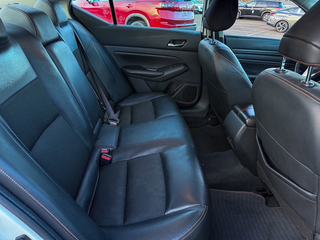 Certified 2022 Nissan Altima 2.5 SR w/ Midnight Edition Package image 19