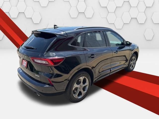 Used 2024 Ford Escape ST-Line w/ Tech Pack #1 AWD/4WD image 11