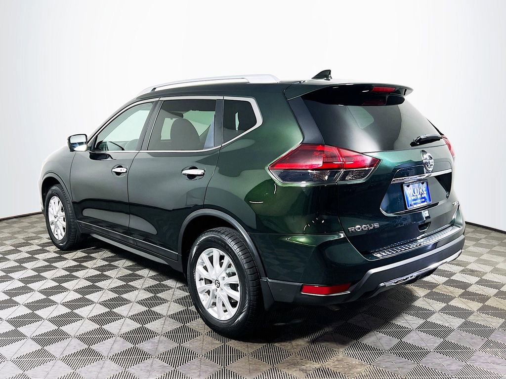 Used 2018 Nissan Rogue SV w/ Premium Package AWD/4WD image 6