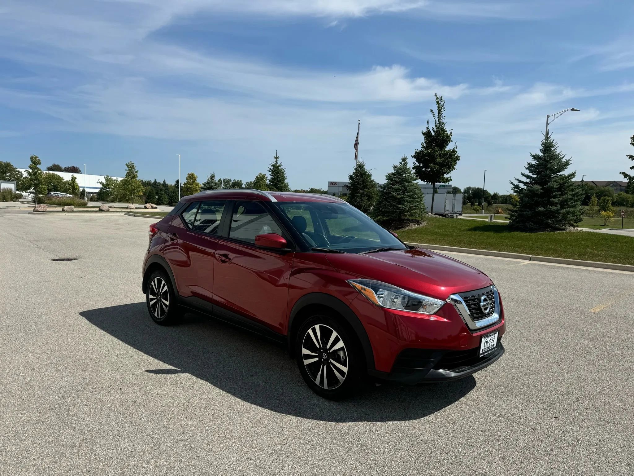 Used 2020 Nissan Kicks SV image 3