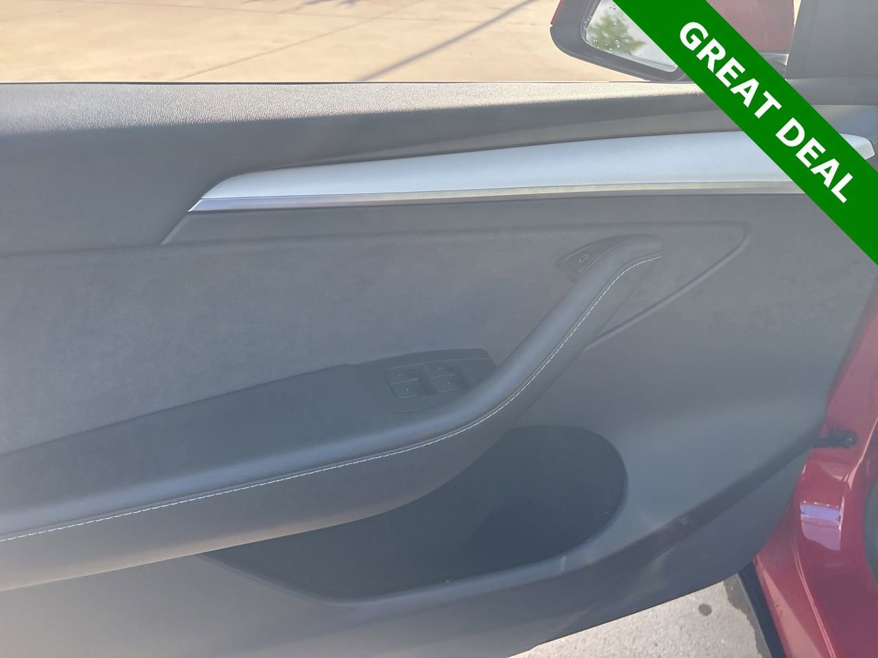 Used 2022 Tesla Model Y Long Range AWD/4WD image 16