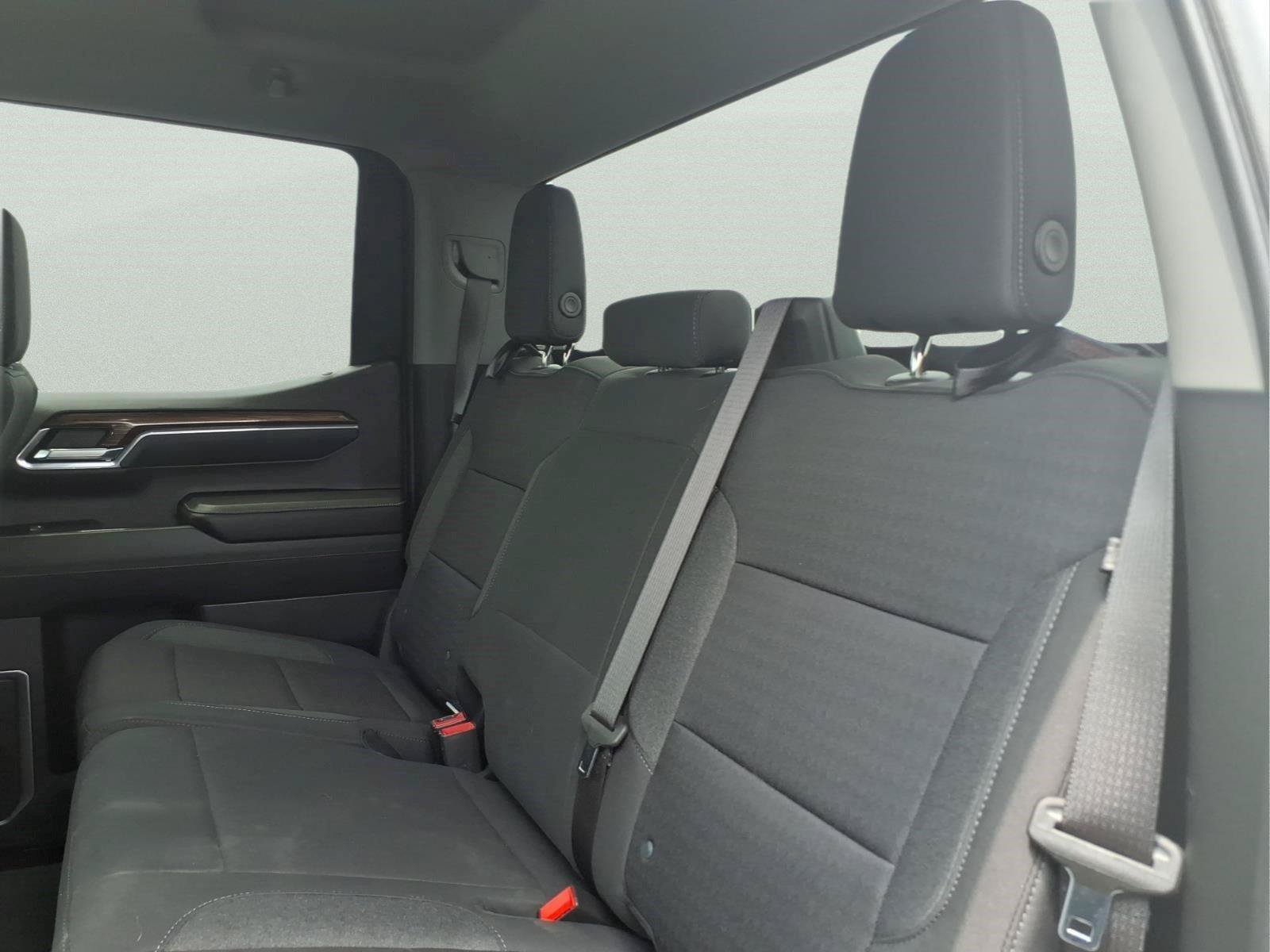 Used 2023 Chevrolet Silverado 1500 LT AWD/4WD image 13