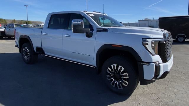 New 2026 GMC Sierra 2500 Denali Ultimate AWD/4WD image 2