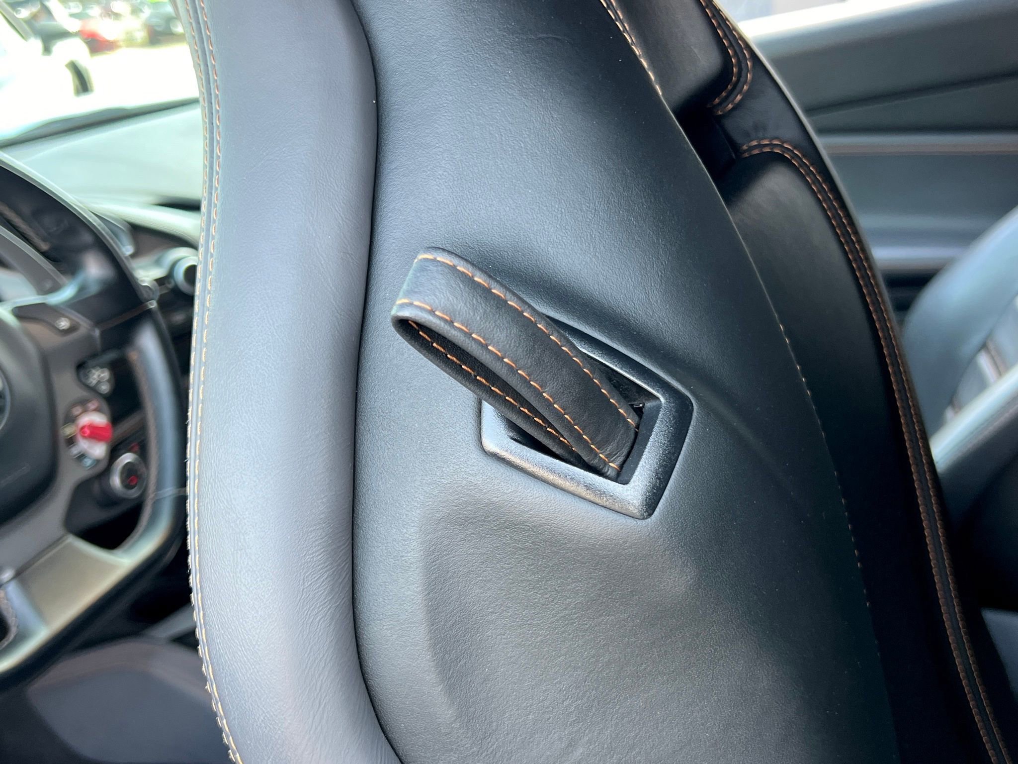 Used 2017 Ferrari 488 GTB RWD image 27
