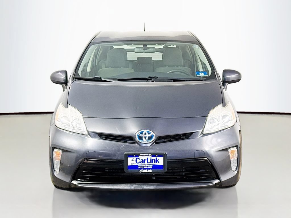 Used 2014 Toyota Prius Two FWD image 2