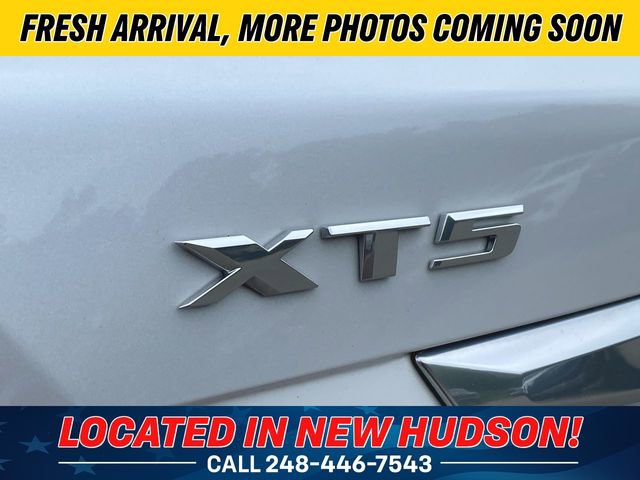 Used 2020 Cadillac XT5 Premium Luxury w/ LPO, Floor Liner Package FWD image 32