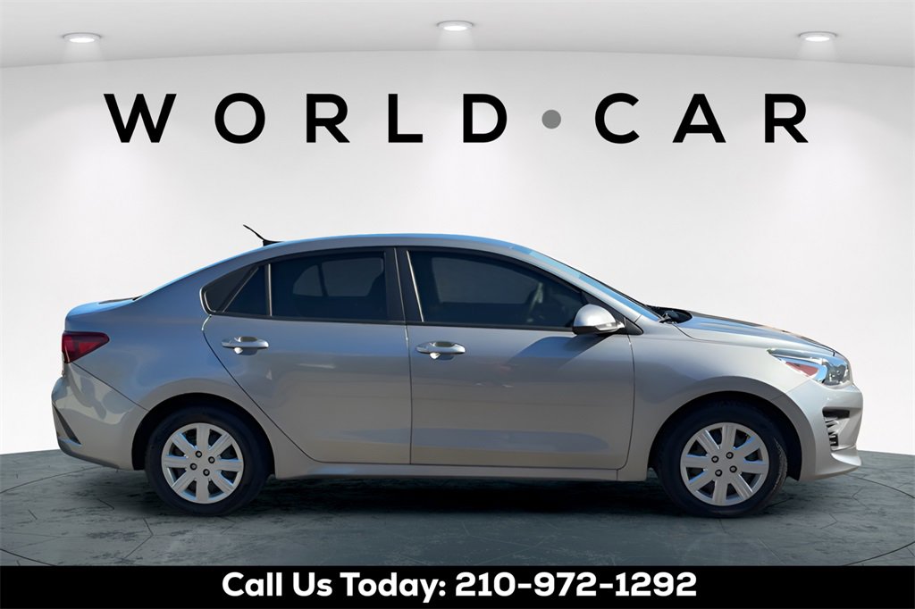 Used 2021 Kia Rio S image 9