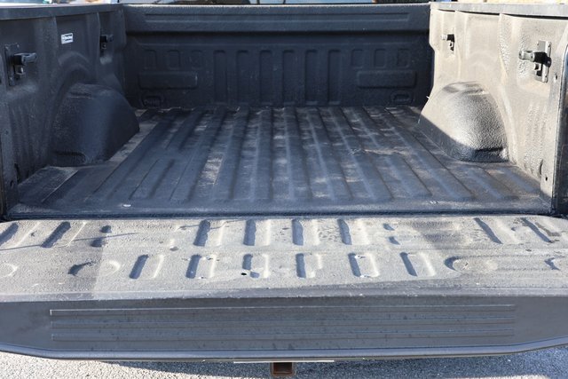 Used 2015 Ford F150 XLT w/ Equipment Group 302A Luxury image 14