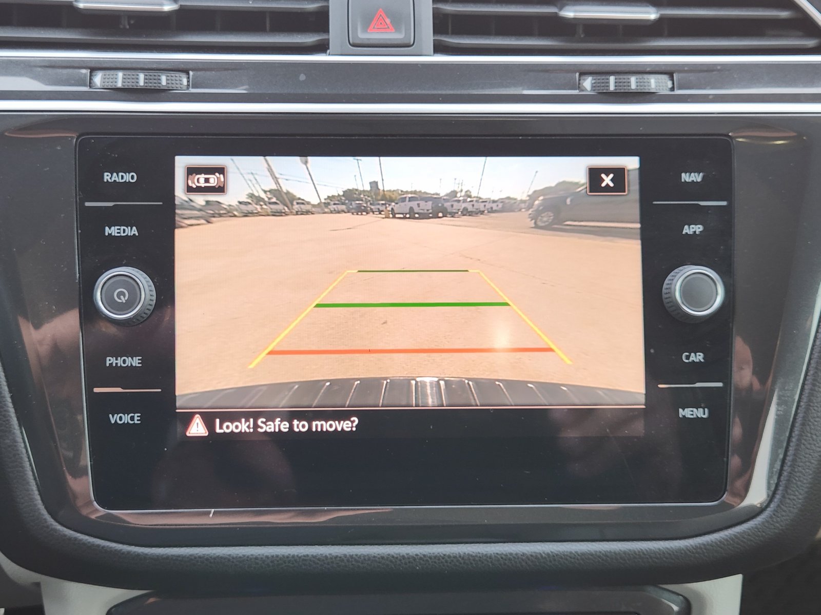 Used 2024 Volkswagen Tiguan SEL R-Line AWD/4WD image 20