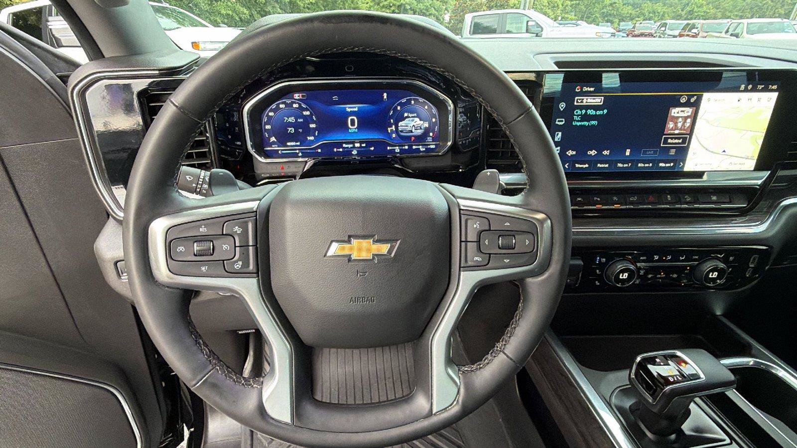 Used 2024 Chevrolet Silverado 1500 LTZ w/ LTZ Premium Package AWD/4WD image 27