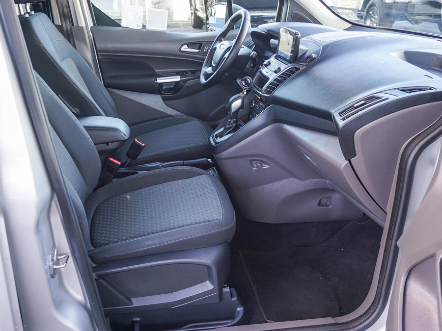 Used 2022 Ford Transit Connect XLT FWD image 12