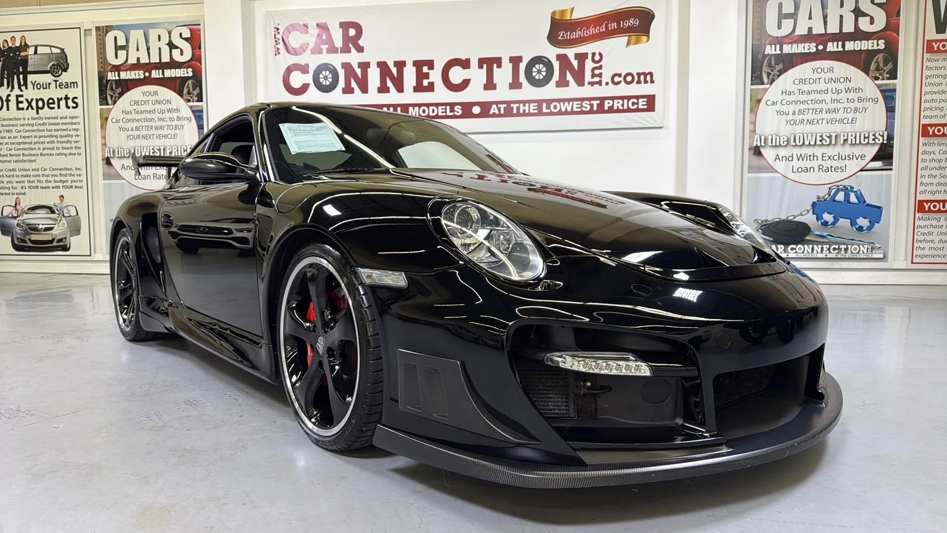 Used 2007 Porsche 911 Turbo AWD/4WD image 2
