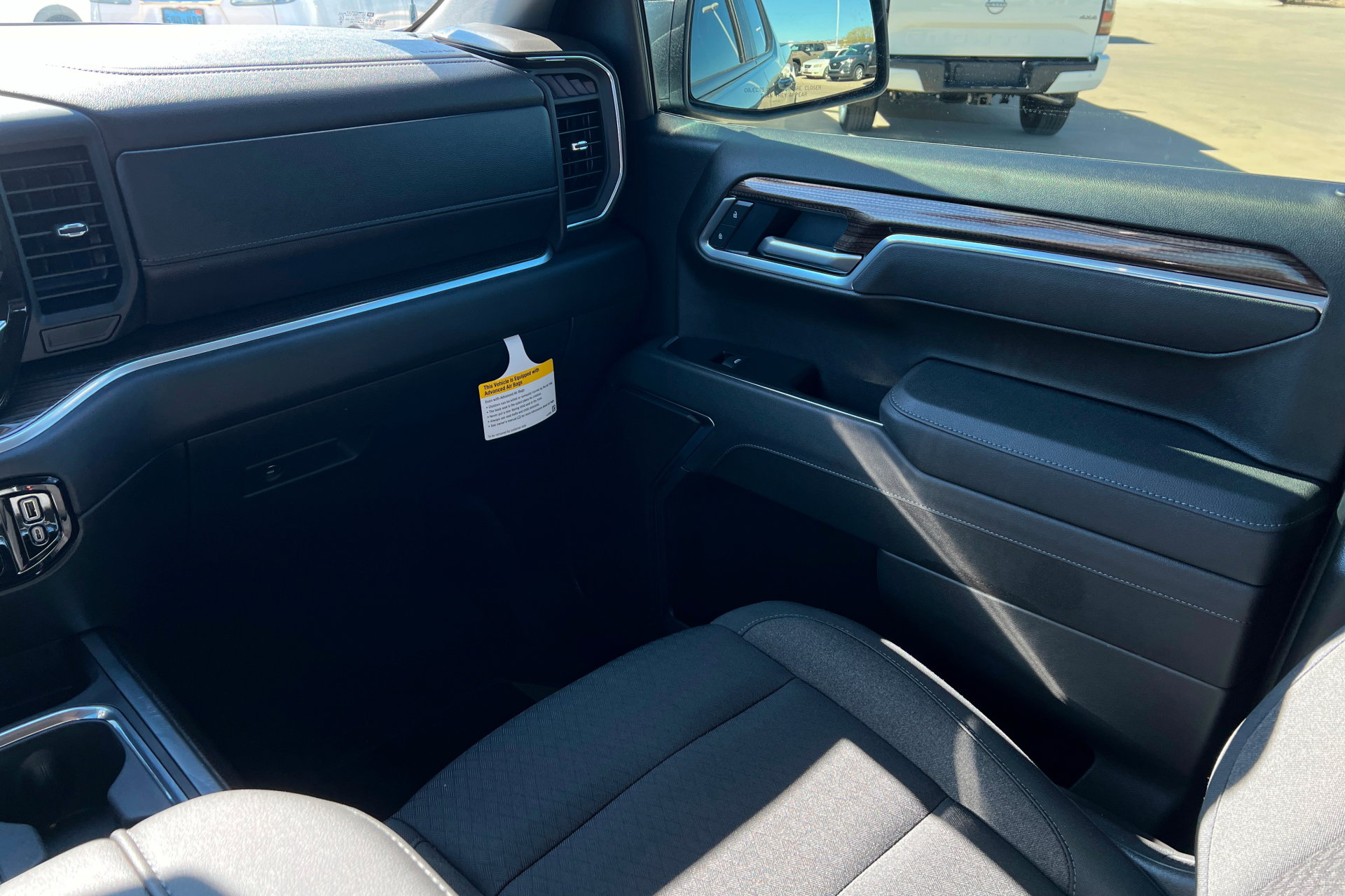 New 2026 Chevrolet Silverado 1500 RST w/ Redline Edition AWD/4WD image 11