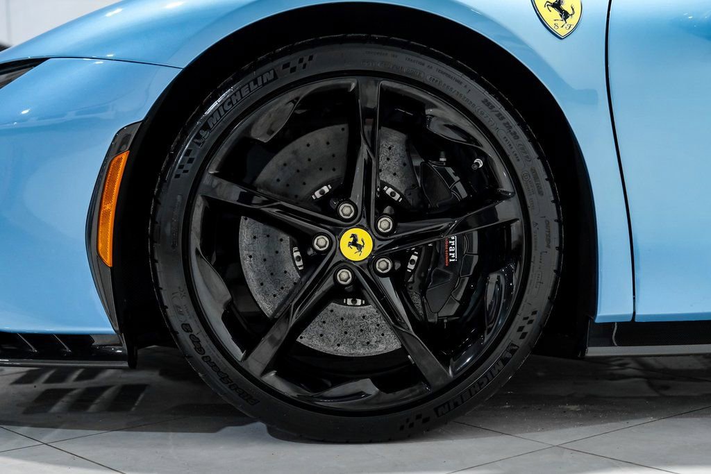 Used 2022 Ferrari SF90 Spider image 67