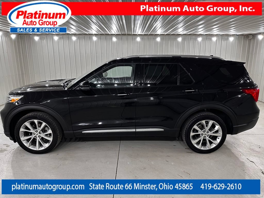 Used 2021 Ford Explorer Platinum w/ Equipment Group 601A AWD/4WD image 2