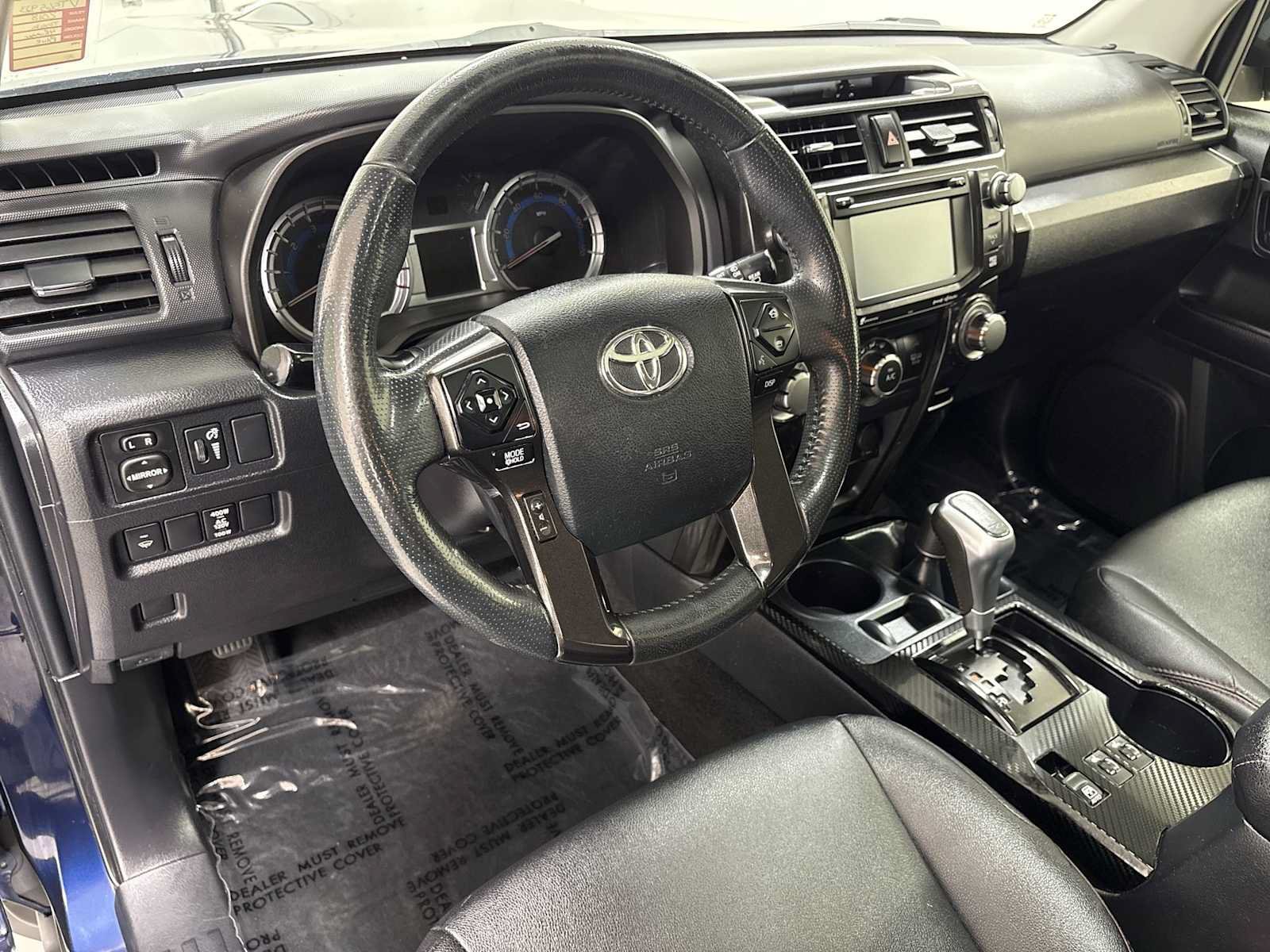 Certified 2018 Toyota 4Runner TRD Off-Road Premium AWD/4WD image 12