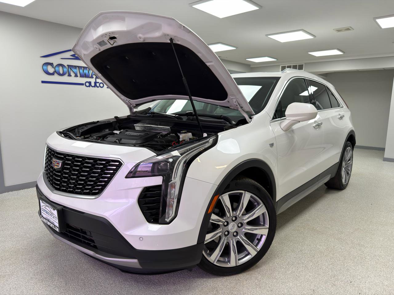 Used 2019 Cadillac XT4 Premium Luxury AWD/4WD image 35