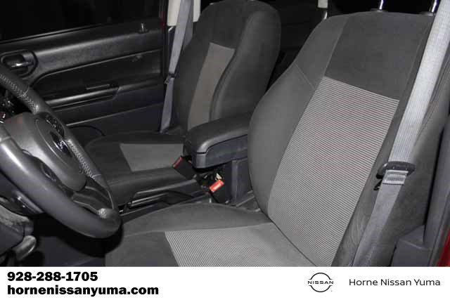 Used 2017 Jeep Patriot Latitude image 4