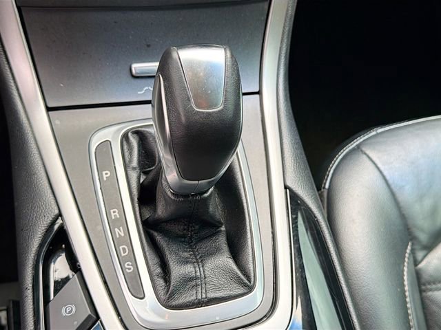 Used 2016 Ford Edge SEL w/ Equipment Group 201A image 28