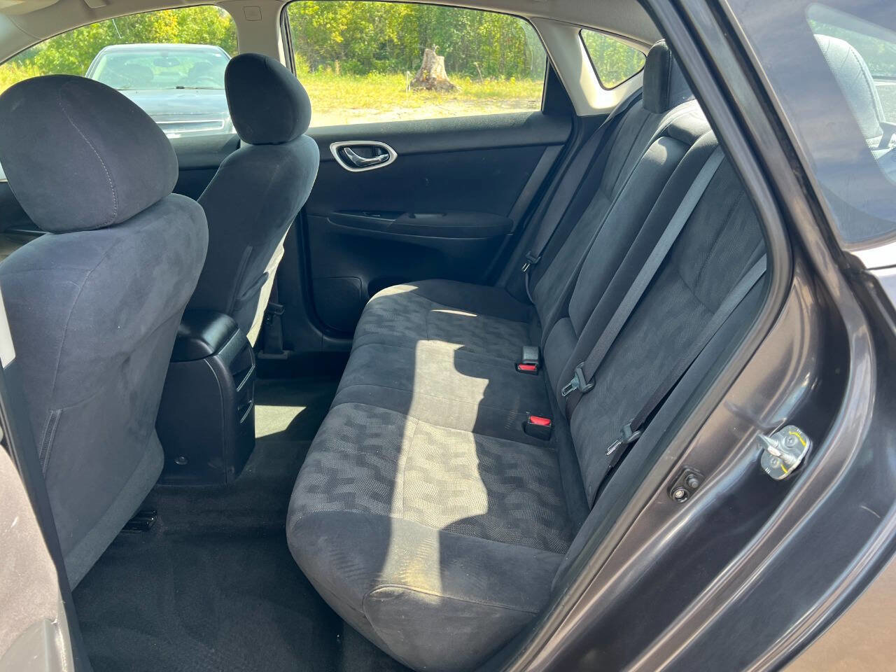 Used 2013 Nissan Sentra SV FWD image 12
