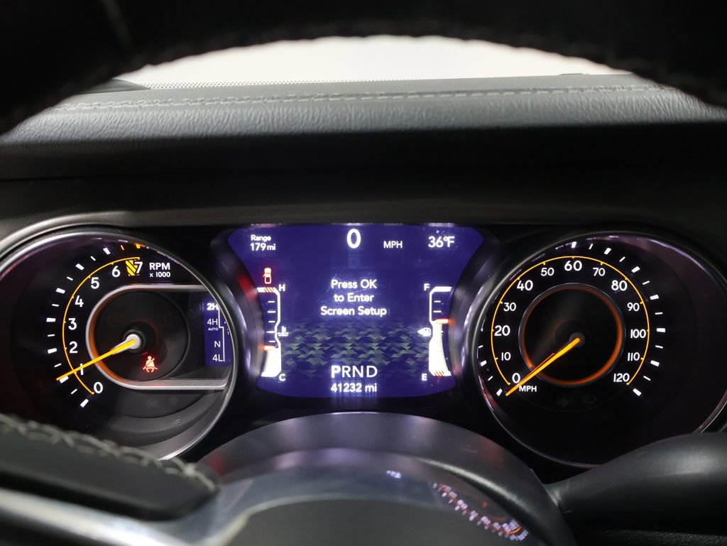 Used 2022 Jeep Gladiator Overland w/ Cold Weather Group image 45