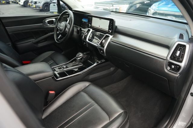 Used 2023 Kia Sorento SX FWD image 20