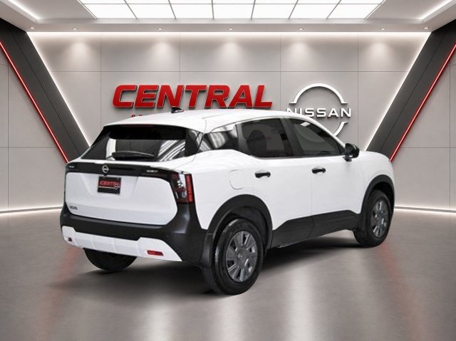 Used 2026 Nissan Kicks S w/ Charging Package FWD image 4