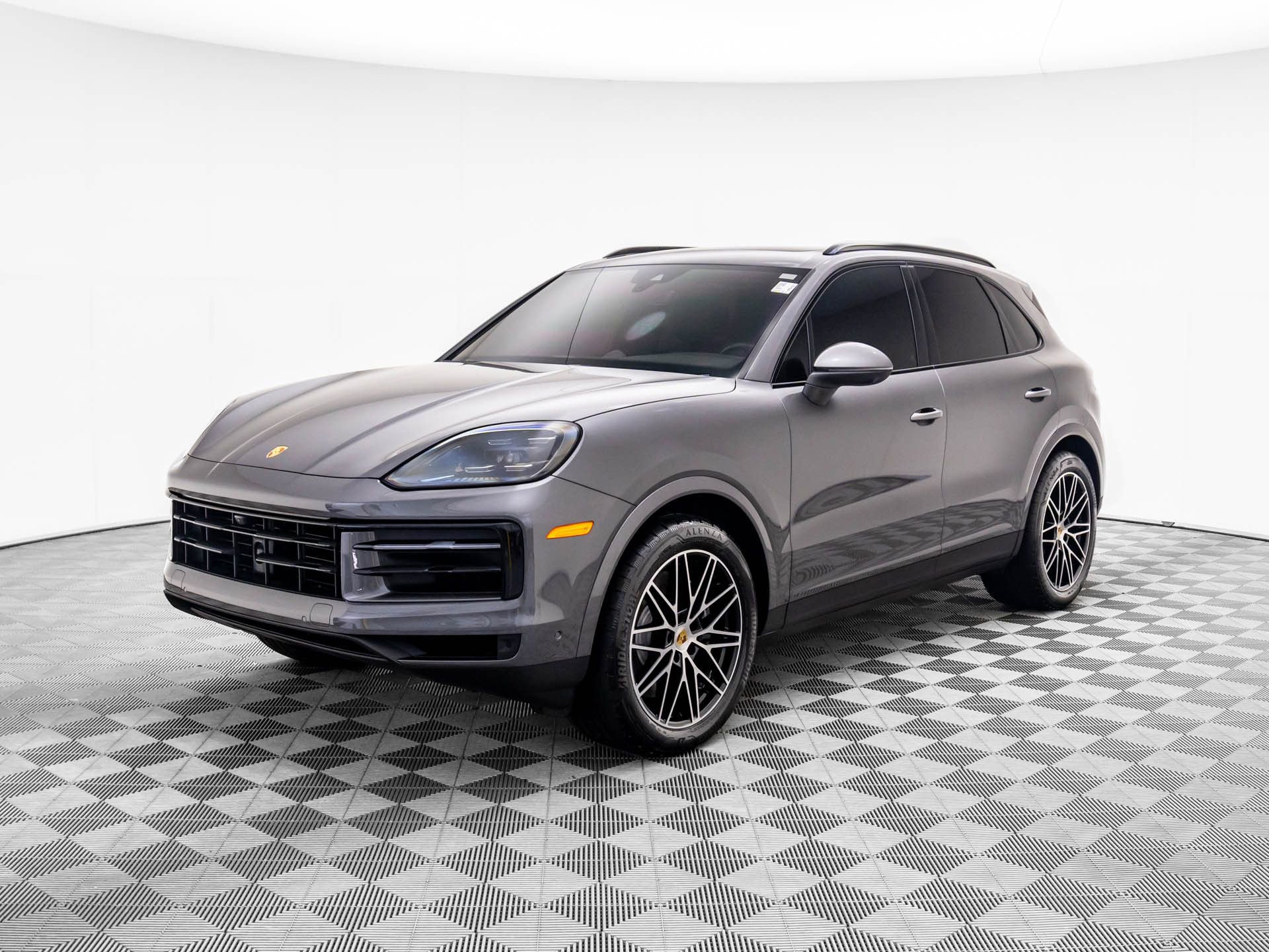 Certified 2024 Porsche Cayenne S