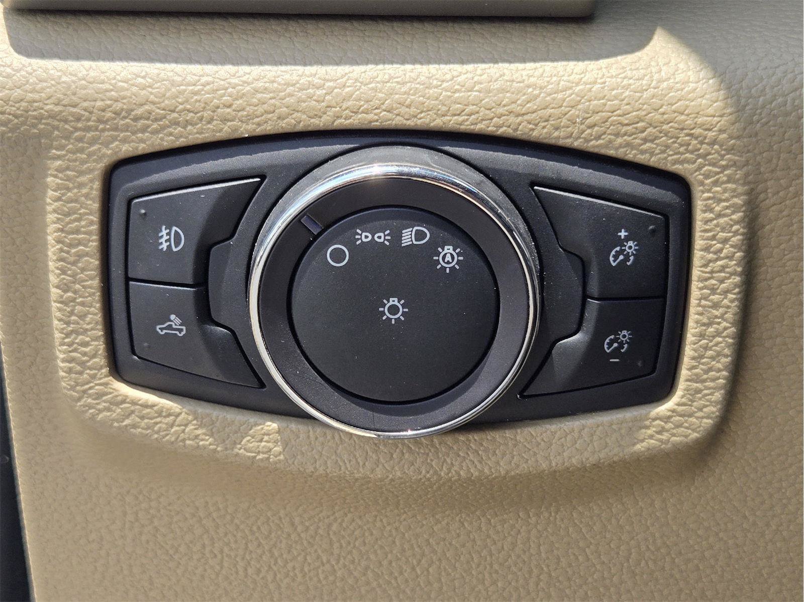 Used 2019 Ford F350 Lariat w/ Lariat Ultimate Package AWD/4WD image 21
