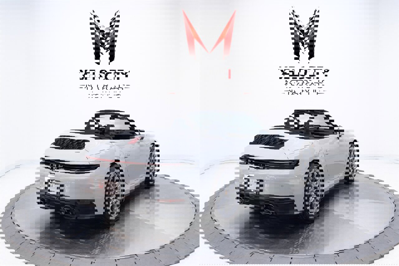 Used 2025 Porsche 911 Carrera w/ Premium Package image 14