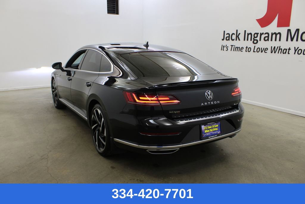 Used 2023 Volkswagen Arteon SEL Premium image 2