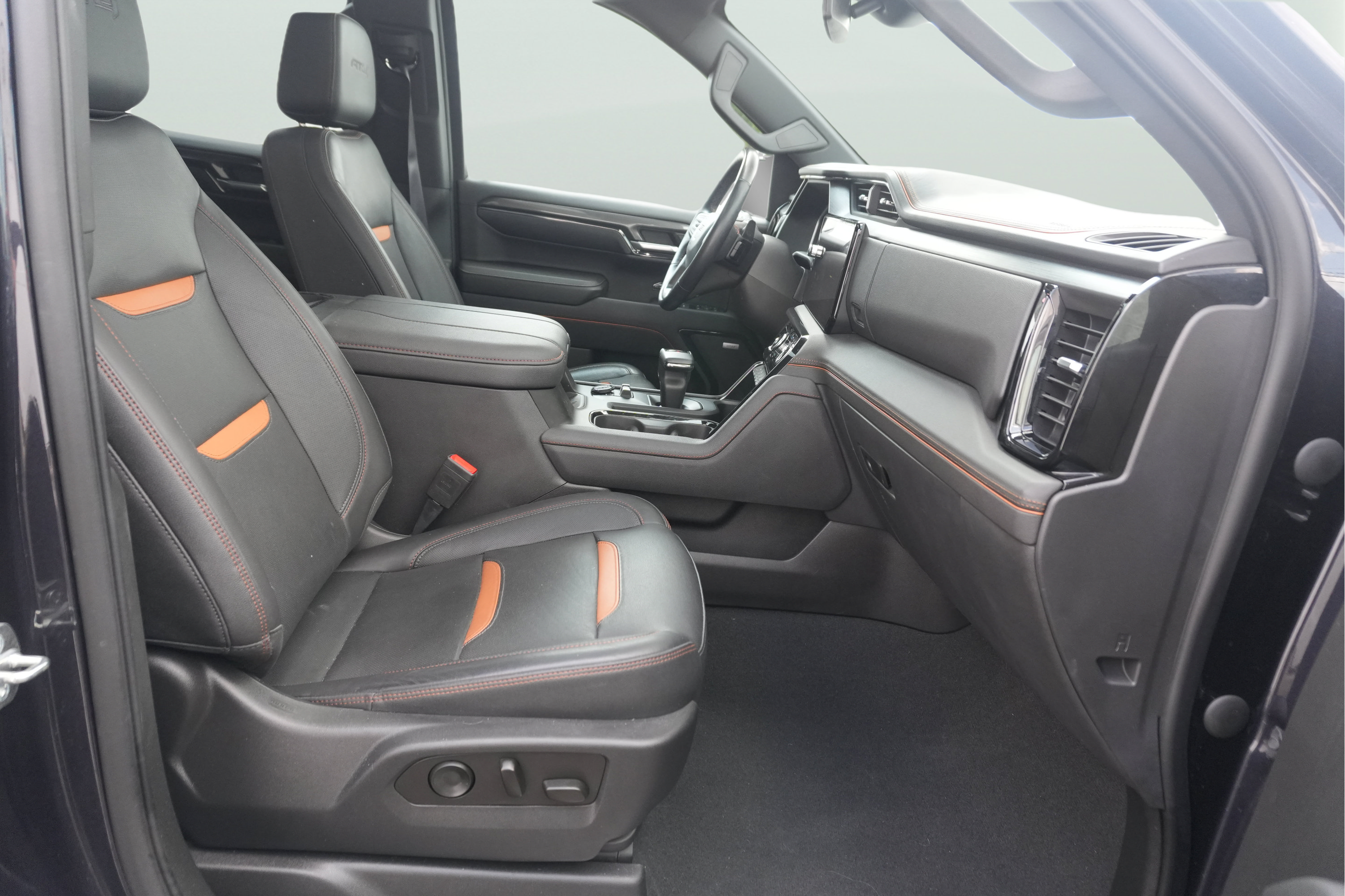 Used 2023 GMC Sierra 1500 AT4 AWD/4WD image 22