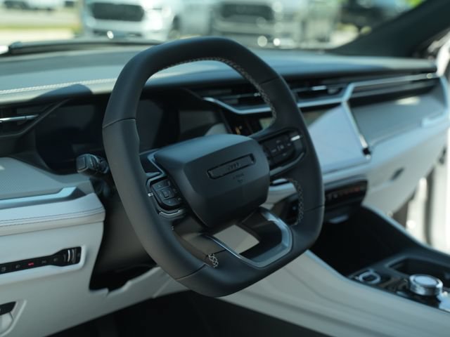 New 2026 Jeep Cherokee Limited AWD/4WD image 25