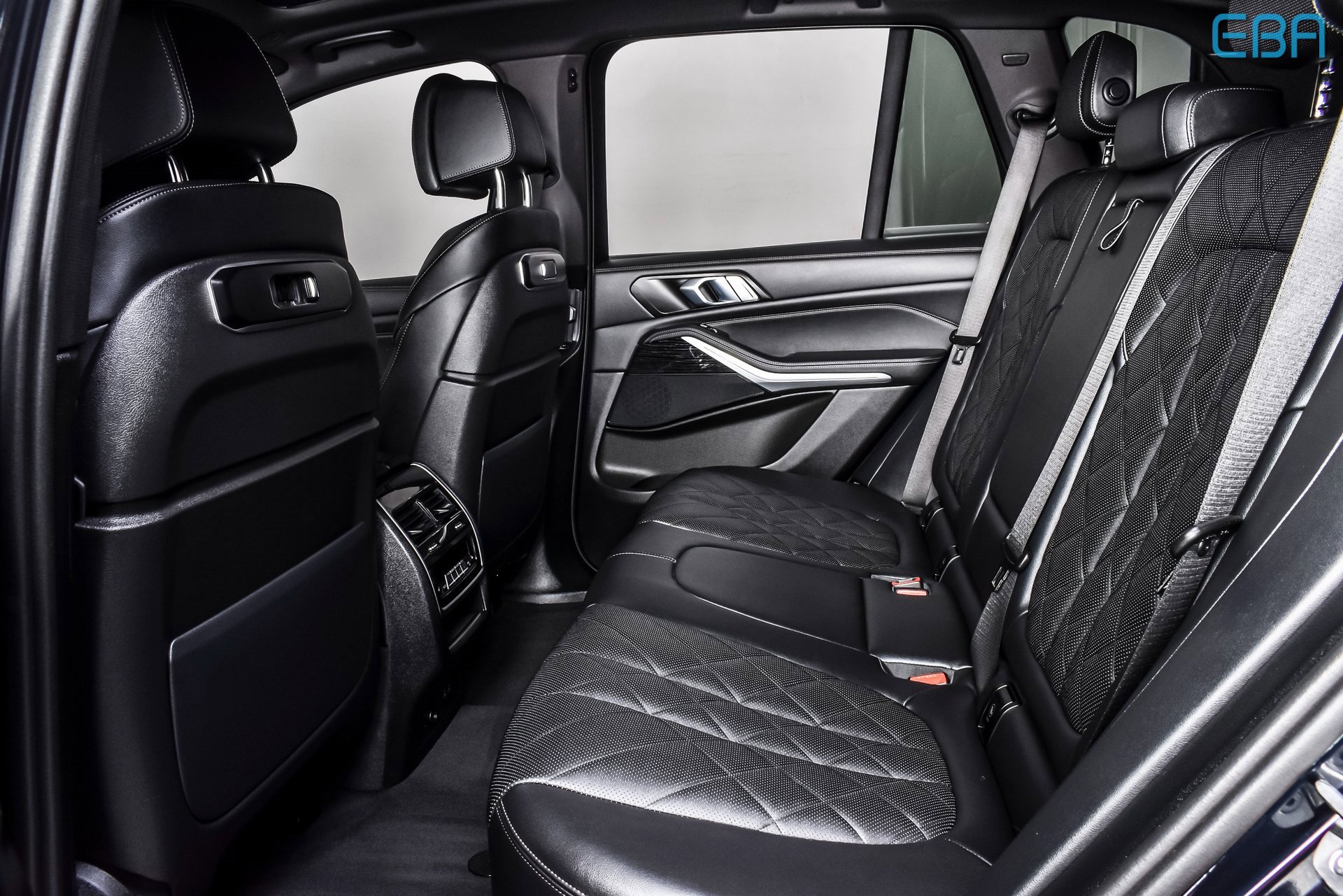 Used 2025 BMW X5 xDrive50e w/ M Sport Package image 21