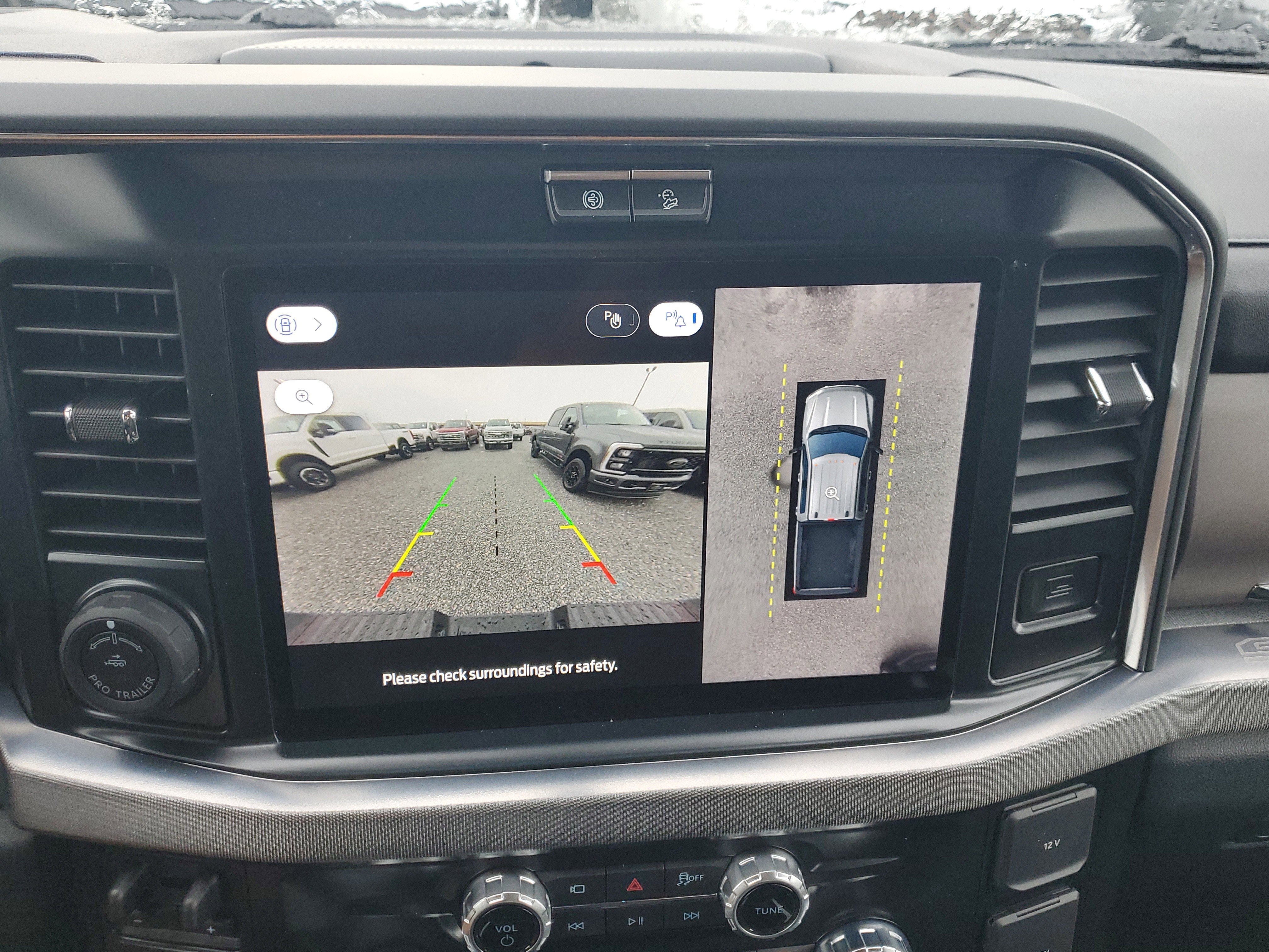 New 2026 Ford F350 Platinum w/ FX4 Off-Road Package image 19