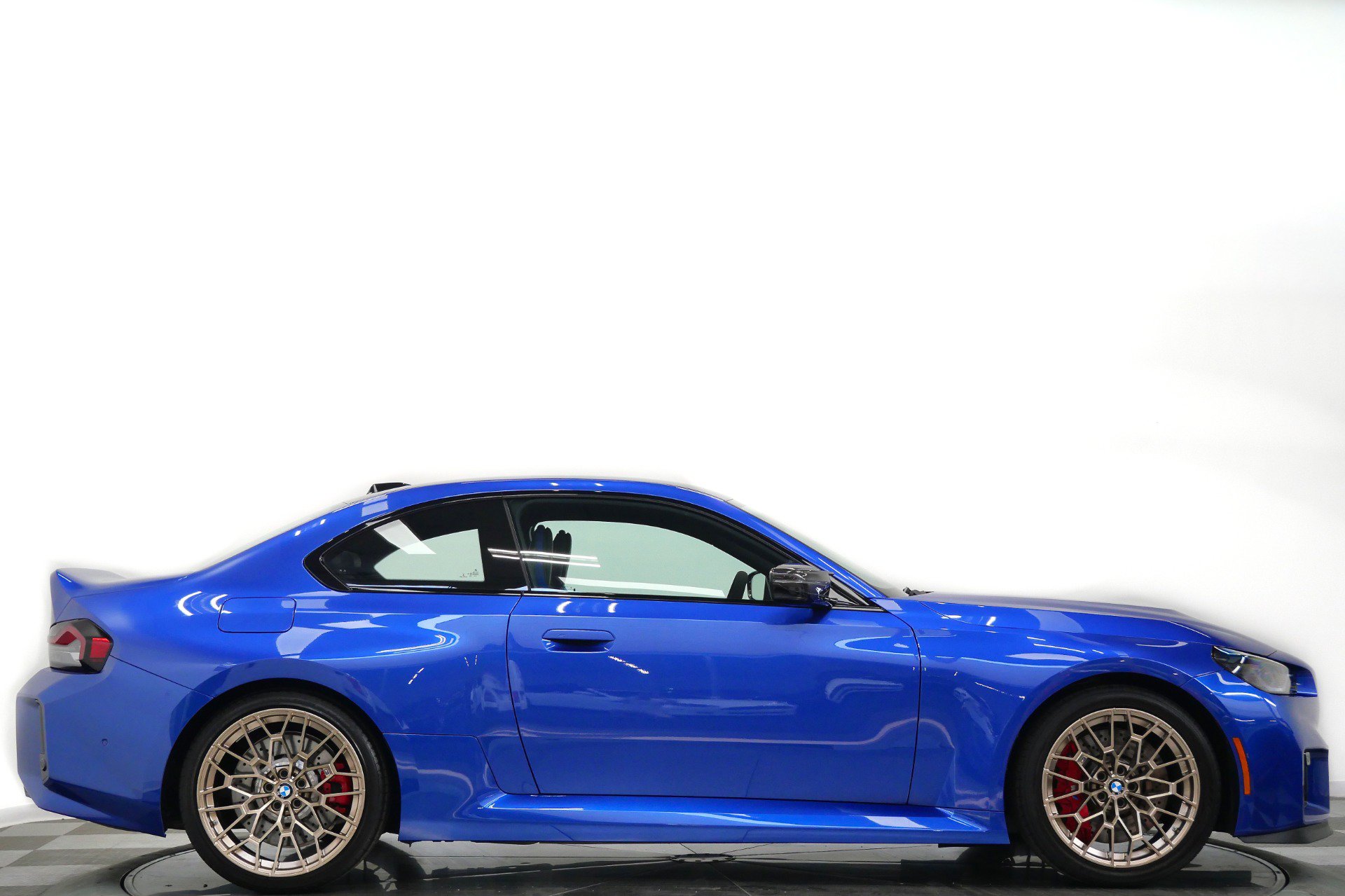 Used 2026 BMW M2 CS RWD image 2