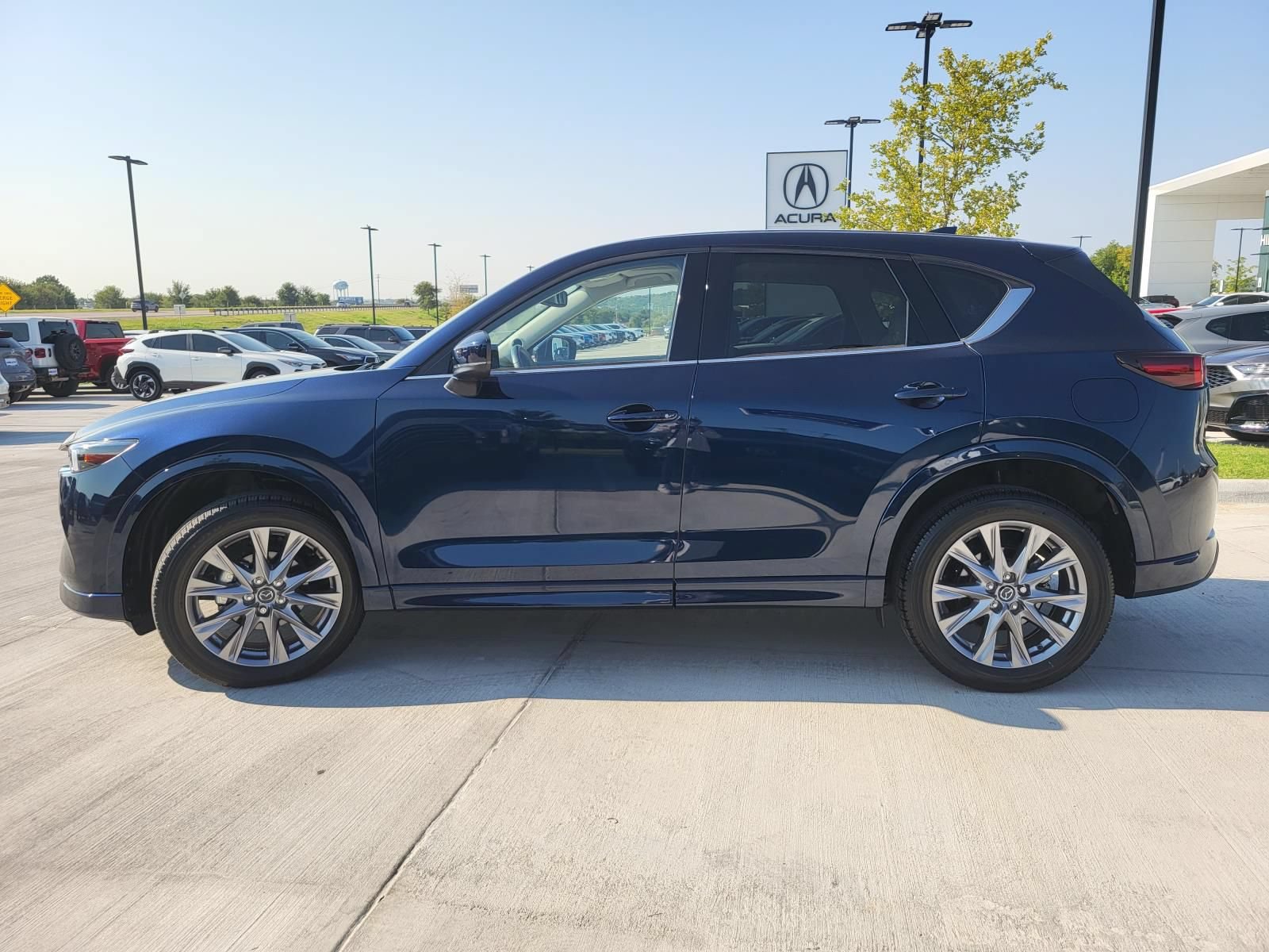 Used 2024 MAZDA CX-5 AWD 2.5 S w/ Premium Package image 3