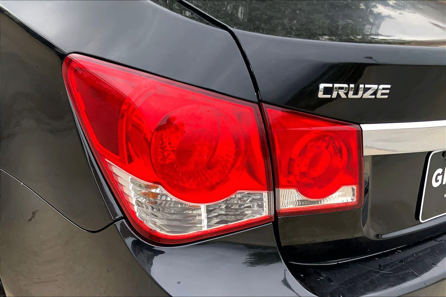Used 2012 Chevrolet Cruze LTZ image 27
