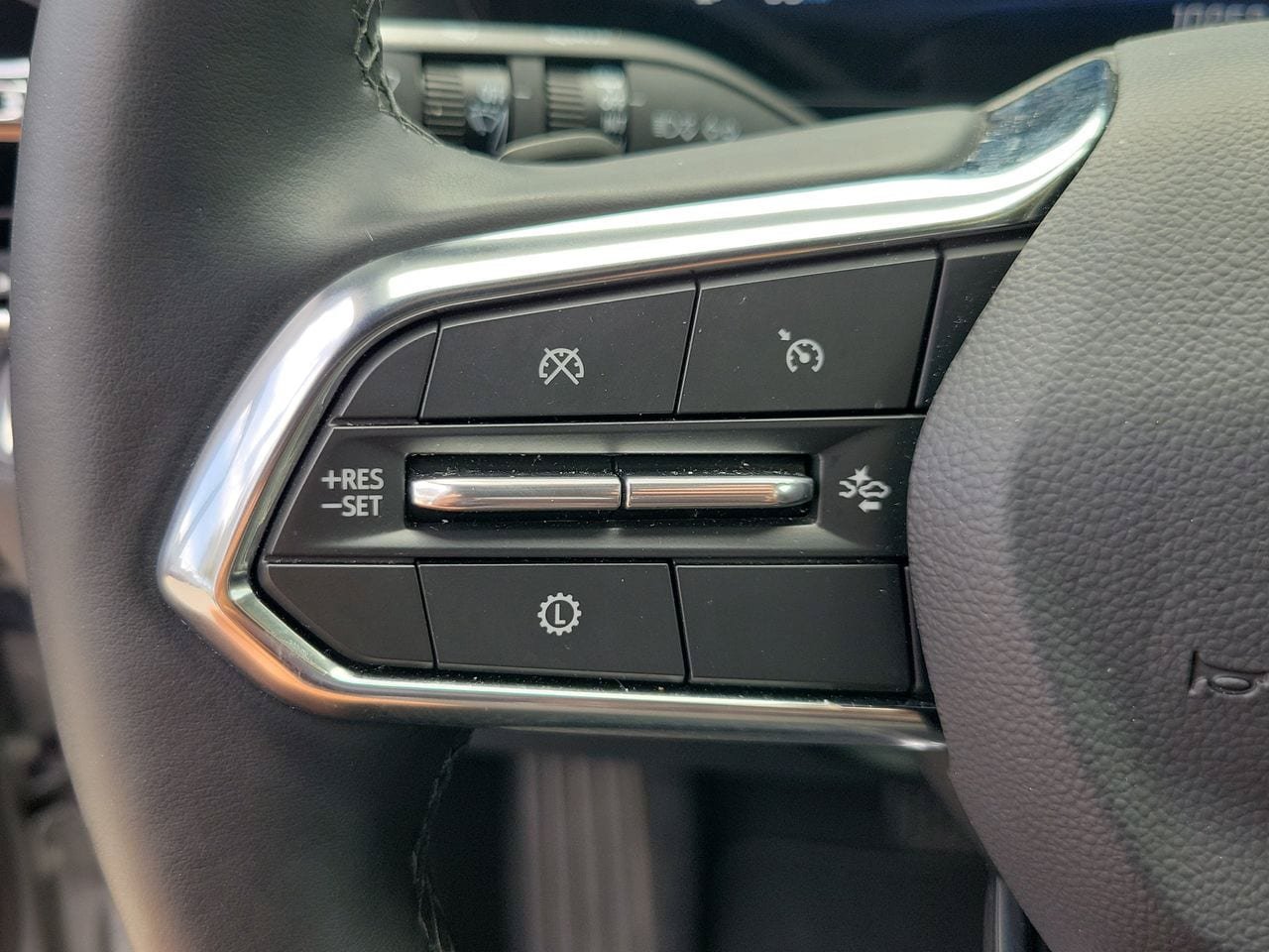 Used 2026 Chevrolet Equinox LT FWD image 18