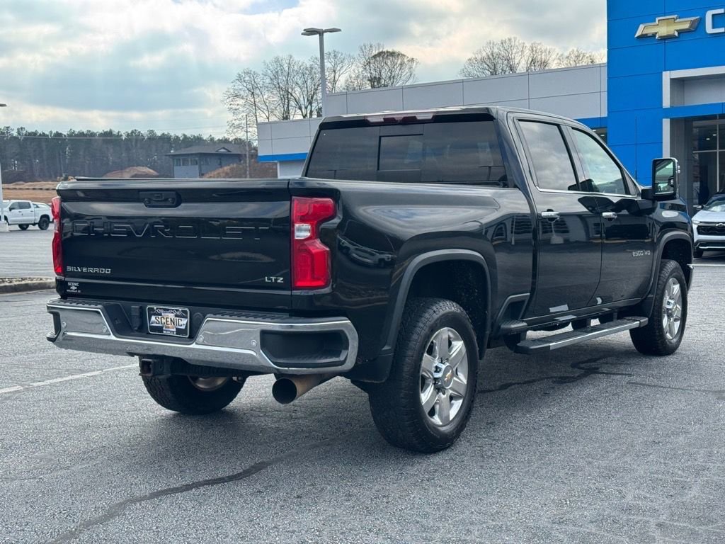 Used 2023 Chevrolet Silverado 2500 LTZ w/ LTZ Plus Package image 3