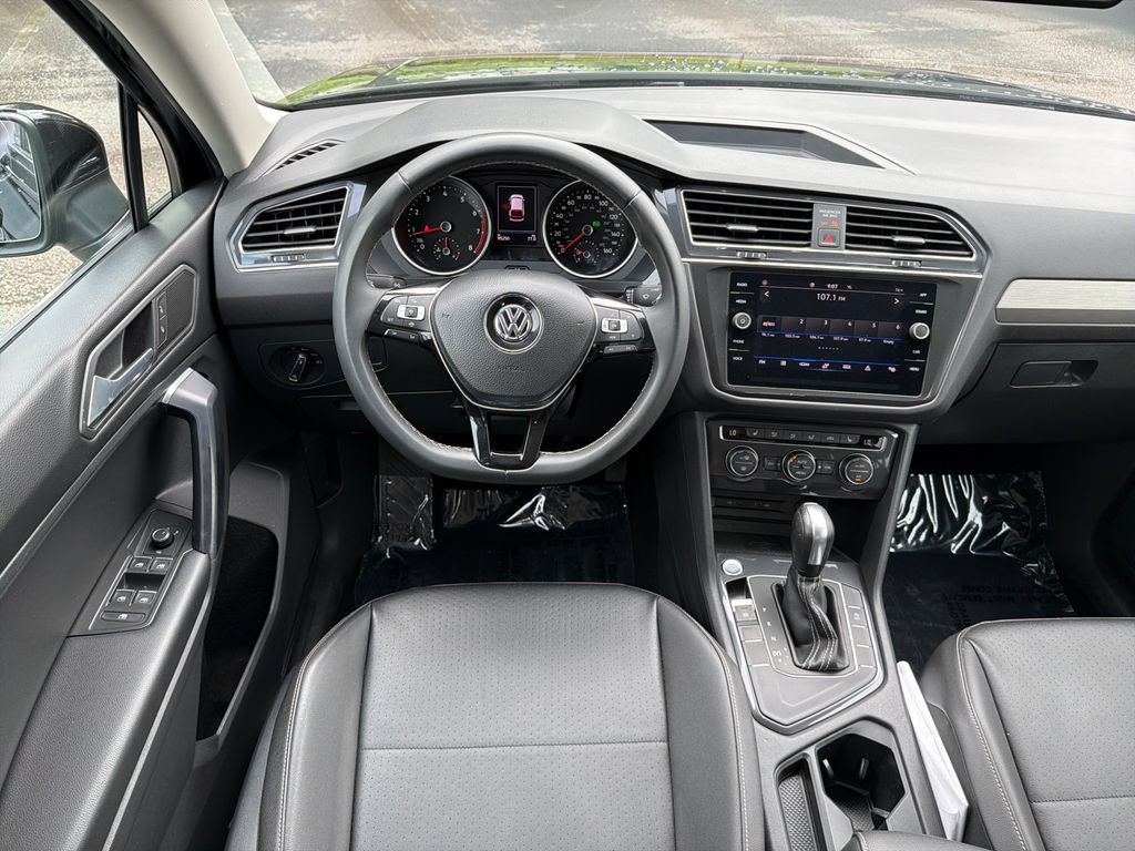 Used 2021 Volkswagen Tiguan SE FWD image 23
