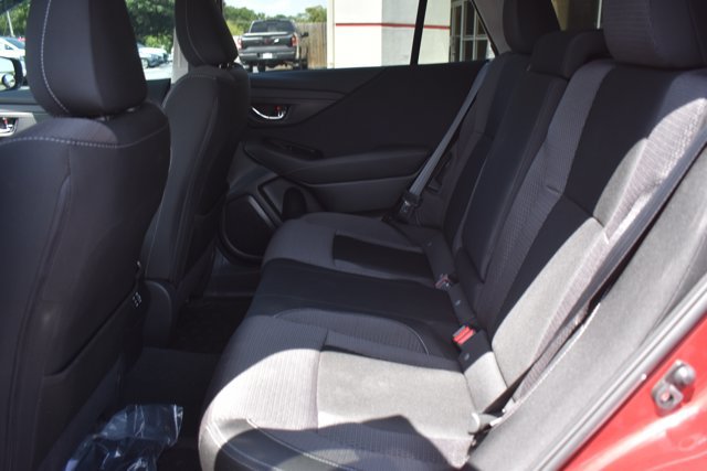 Used 2024 Subaru Outback Premium AWD/4WD image 16