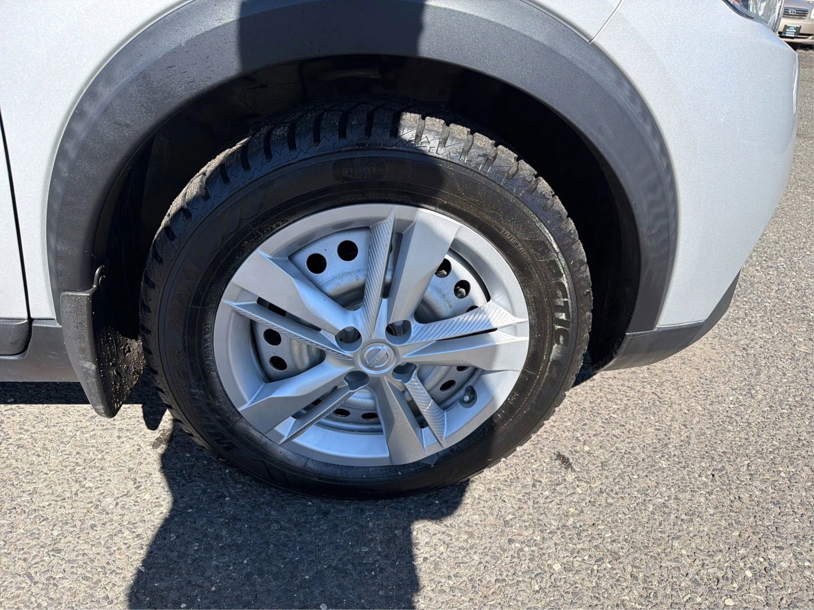 Used 2018 Nissan Kicks S image 13