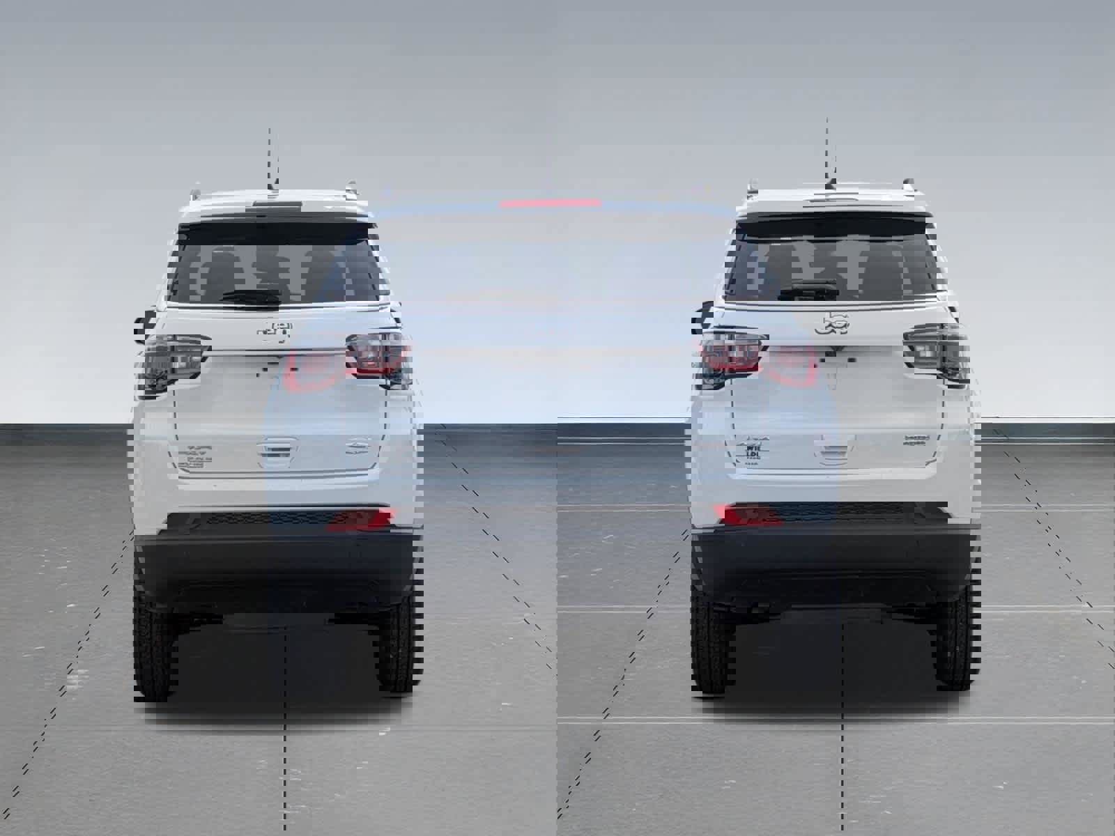 Used 2025 Jeep Compass Latitude image 4